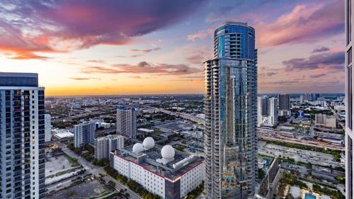 a view of a city with a tall skyscraper at Global Luxury Suites Miami Worldcenter in Miami