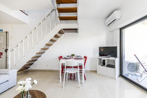 Guia Alamos Duplex Apartment