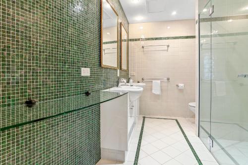 Ένα μπάνιο στο Retreat to tranquillity, Noosa Heads