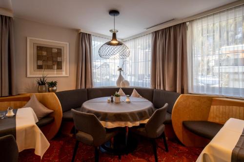 Un lugar para sentarse en The Hotel - himmlisch wohlfühlen