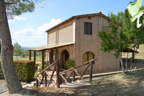 Cottage with private swimming pool – Photos 2