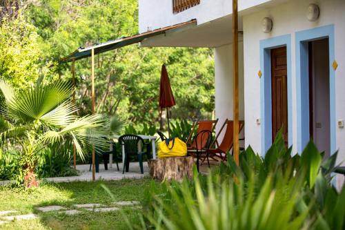 Taman di luar Villette Vacanze Bivona