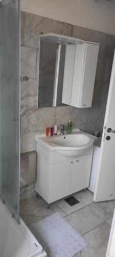 Astralis Factory Apartments-Marineta