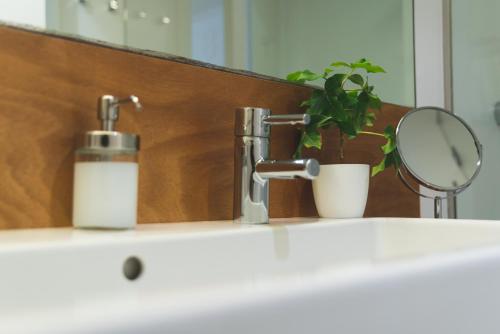 Koupelna v ubytování Alenti Sitges Hotel