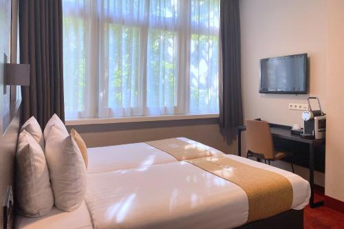 Hotel Van Gogh Image