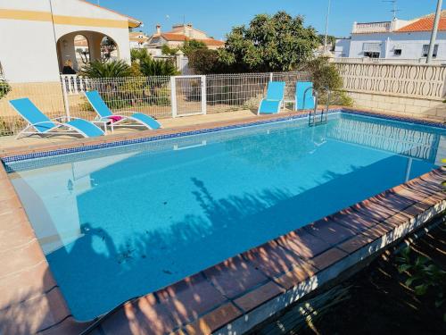 Kolam renang di atau dekat dengan Anacasa Villa Canyaes Playa Pau Pi CH401