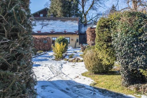 Zahrada ubytování Uriges Landhäuschen