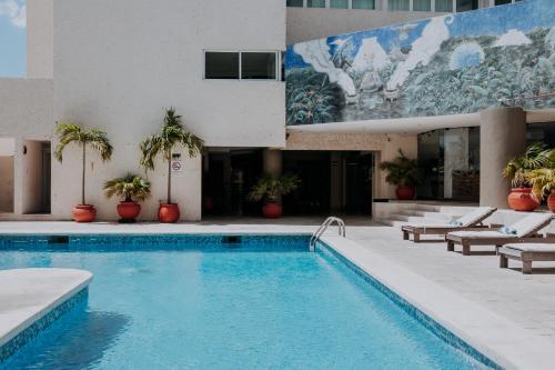 Πισίνα στο ή κοντά στο Hotel Los Aluxes