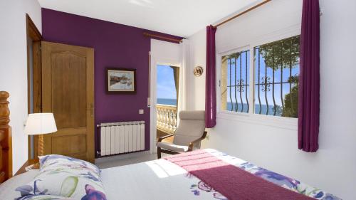 Postel nebo postele na pokoji v ubytování Villa Crisa - Lloret de Mar