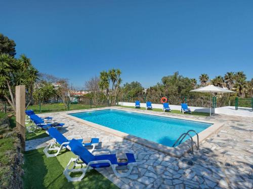 Ảnh trong thư viện ảnh của Carvoeiro Peaceful Villa with Pool ở Carvoeiro