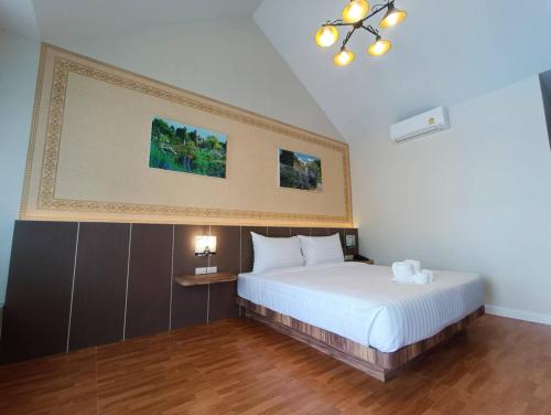 Gallery image of English Resotel : อิงลิช รีโซเทล in Nakhon Si Thammarat