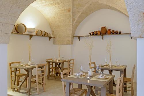 Un restaurante o sitio para comer en Masseria Narducci