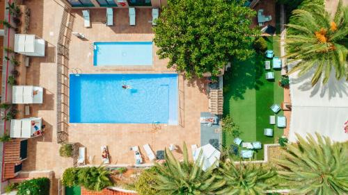Πισίνα στο ή κοντά στο Apartamentos Royal Life