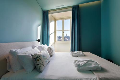 BOUTIQUE Rentals-Kinga’s Ribeira River great views
