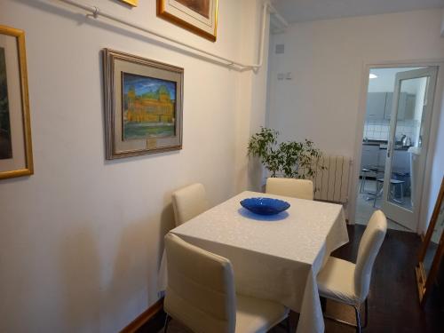 Apartman Mislav. Udoban apartman u centru grada.