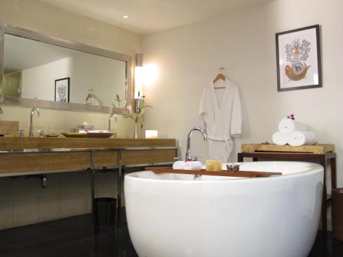 Gallery image of Diwa Club by Alila - A Hyatt Brand in Majorda