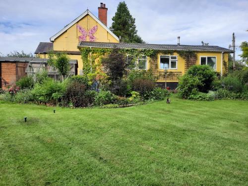Zahrada ubytování Cerdyn Villa
