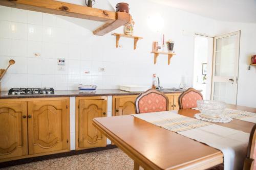 Dapur atau dapur kecil di MIja Sunset home