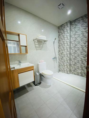 Un baño de 鸚鵡民宿