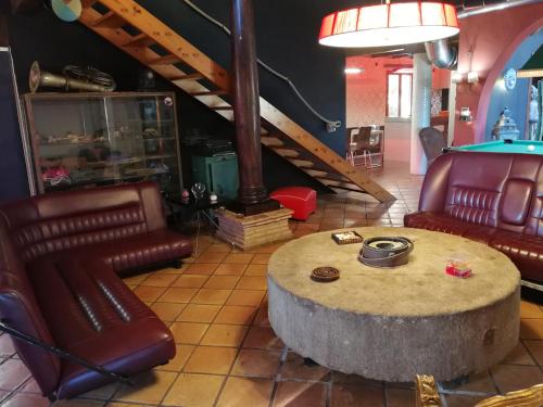 Ca Carmela casa con Encanto con Piscina "Parque Natural Sierra Calderona"cerca Garbi