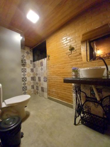 Phòng tắm tại La Villa Chalés