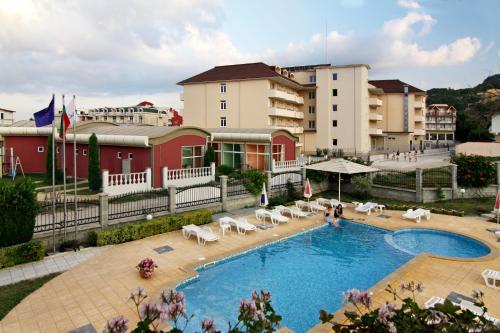 Piscina a Villa Amfora o a prop
