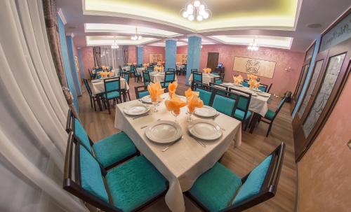 Foto dalla galleria di Hotel Coral a Valea Lupului