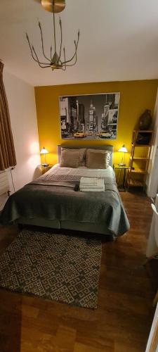 Tempat tidur dalam kamar di Mi BnB Amsterdam