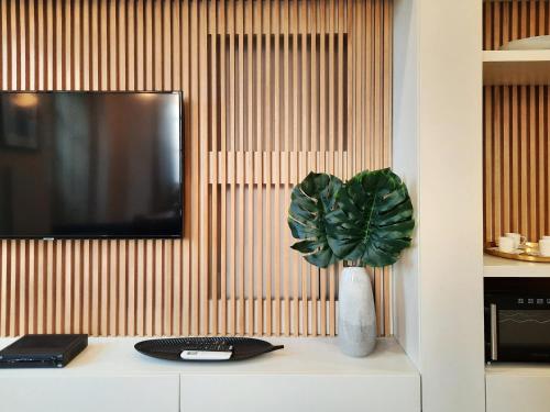 FLH Lapa Design Apartment with Terrace