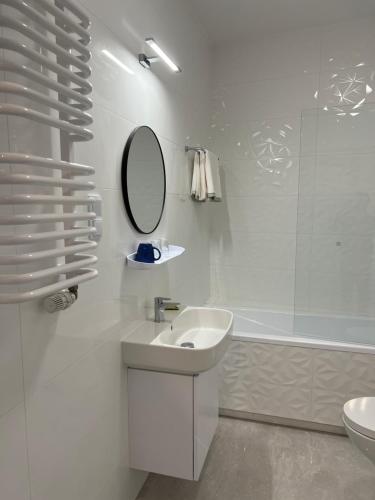 Kúpeľňa v ubytovaní W Apartament , nowoczesny ,4 osobowy,