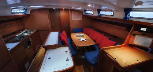 Magnífico Velero en el Centro de Ibiza, Ibiza – Precios 2022 ...