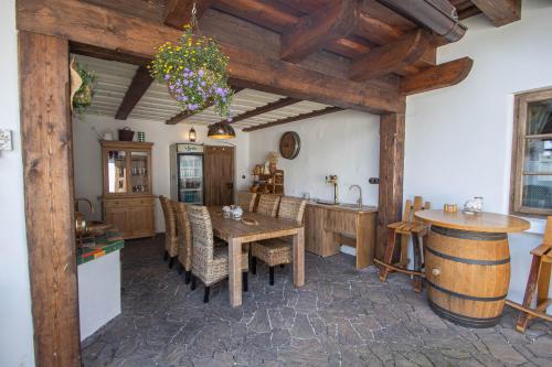 Imagen de la galería de Apartmány NA DAŘILCE, en Prostřední Libchavy