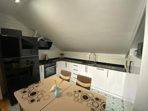 Gallery image of Green Cape Guest House in Makhinjauri