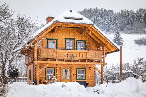 Bergchalet am Tonimörtlhof durante el invierno