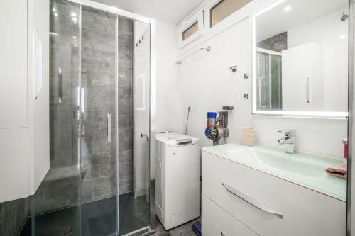 Kúpeľňa v ubytovaní Beachfront Fuengirola Dreamin