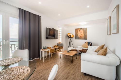 Beachfront Fuengirola Dreamin