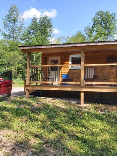 Serene Westside Tiny Cabin