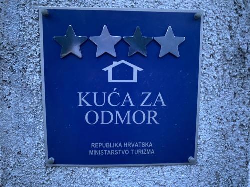 Πιστοποιητικό, βραβείο, πινακίδα ή έγγραφο που προβάλλεται στο Paradise Villa Cassonni Istria 4 Stars