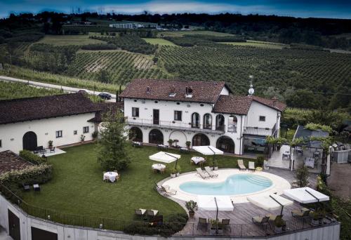 Vista de la piscina de Coltivare AgriRelais o d'una piscina que hi ha a prop