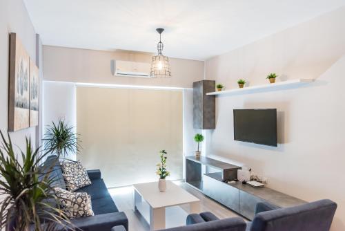 Paradise Promenade Apartment, 2min distance from Larnaca Marina
