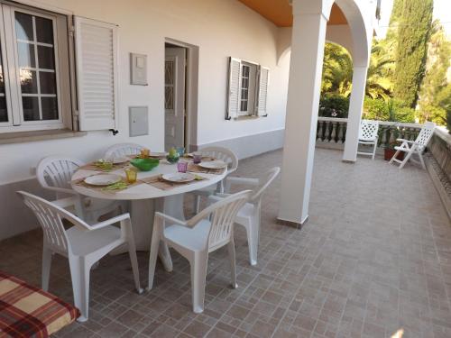 Balkoni atau teres di Casa Pinheiromar