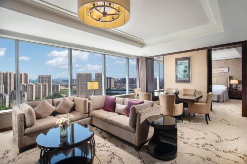 Χώρος καθιστικού στο Crowne Plaza Huizhou by IHG