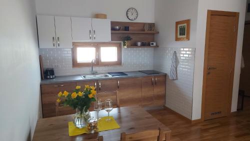 Küche/Küchenzeile in der Unterkunft AS apartman 1