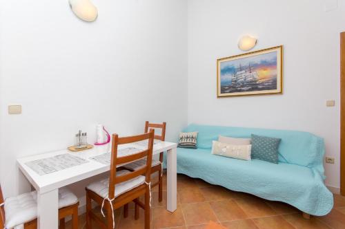 Gallery image of MODERN APARTMENT WITH SEA VIEW in Dubrovnik