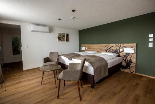 Postel nebo postele na pokoji v ubytování Hotel & Restaurant Bären