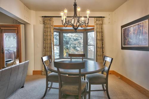 Galeriebild der Unterkunft Stein Eriksen Lodge Deer Valley in Park City