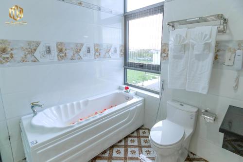 Thọ Hướng Hotel - Phan Thiếtにあるバスルーム
