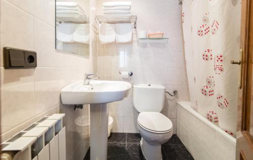 Koupelna v ubytování Hostal Don Jaime I y II