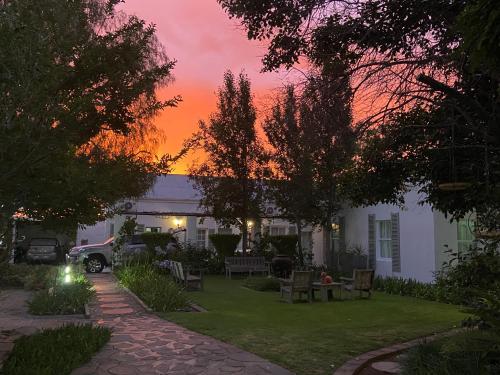 Κήπος έξω από το Cape Karoo Guesthouse