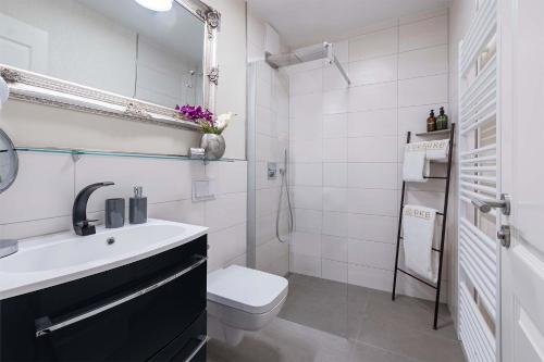 Ένα μπάνιο στο Luxus Resort Rügen Residenz Kubitzer Bodden